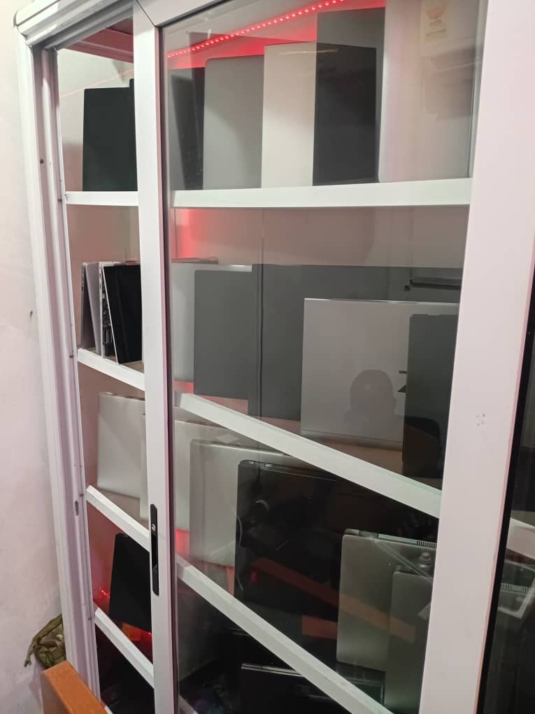 BTC Technology shop laptop display 1